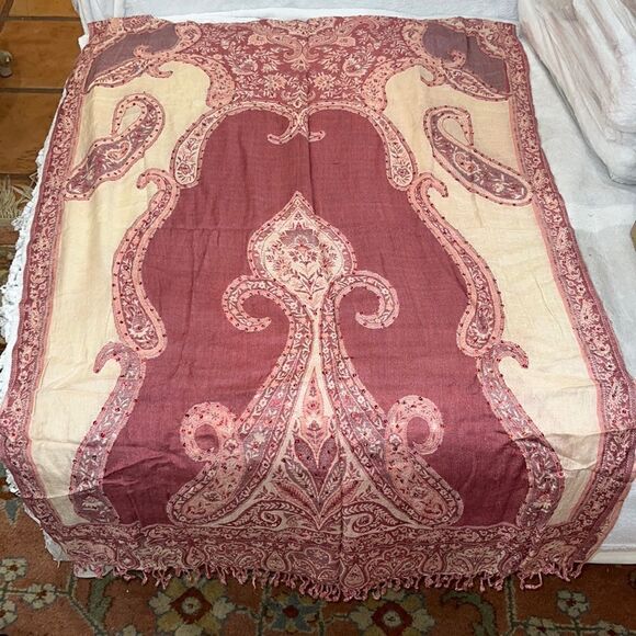 Scarf - Picture 1 of 2